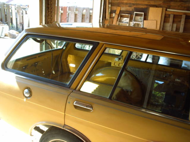 1971 Datsun 510 wagon - photo 4