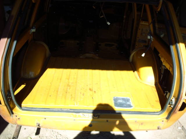 1971 Datsun 510 wagon - photo 7