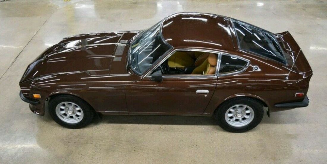 1971 Datusun 240Z - pulled out of storage since 1978 1971 Datsun Z-Series