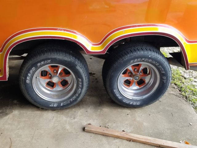 1971 Dodge B200 - photo 8