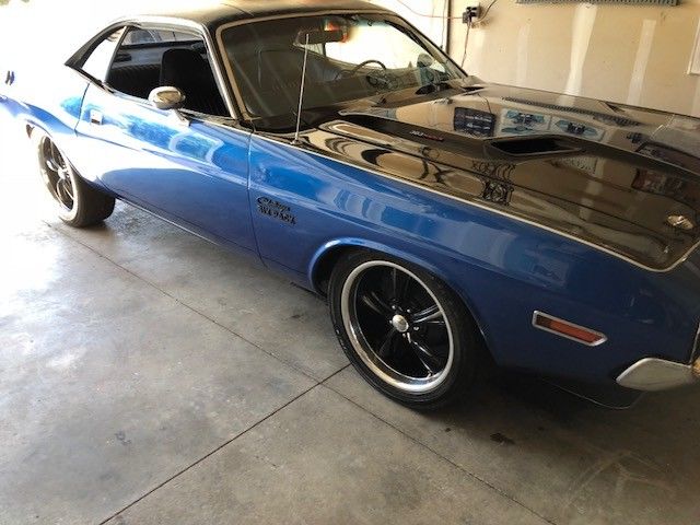 1971 Dodge Challenger - photo 2