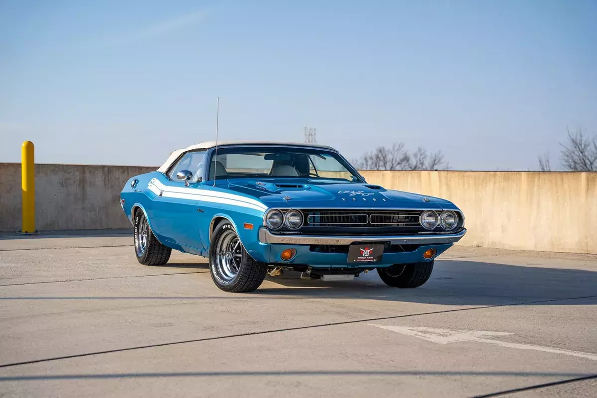 1971 DODGE CHALLENGER 426 HEMI 4 SPEED AUTO OVERDRIVE POWER TOP FRAME OFF RESTO 1971 Dodge Challenger