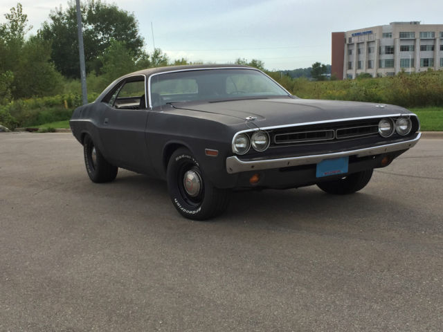 1971 Dodge Challenger Base 383 4 speed 1971 Dodge Challenger