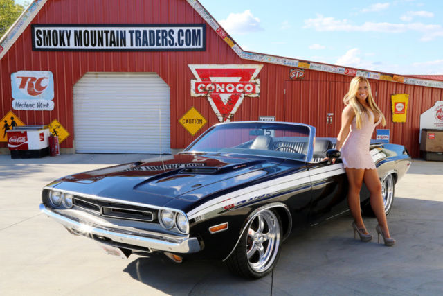 1971 Dodge Challenger Convertible 340 Triple Black Sure Grip Rear Power Disc PS 1971 Dodge Challenger