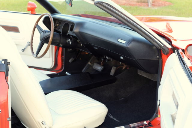 1971 Dodge Challenger - photo 5
