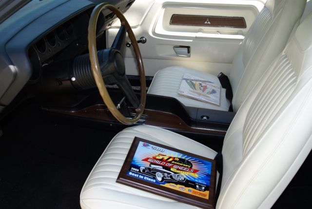 1971 Dodge Challenger - photo 2