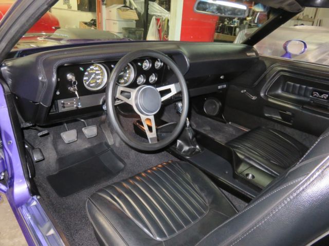 1971 Dodge Challenger - photo 12