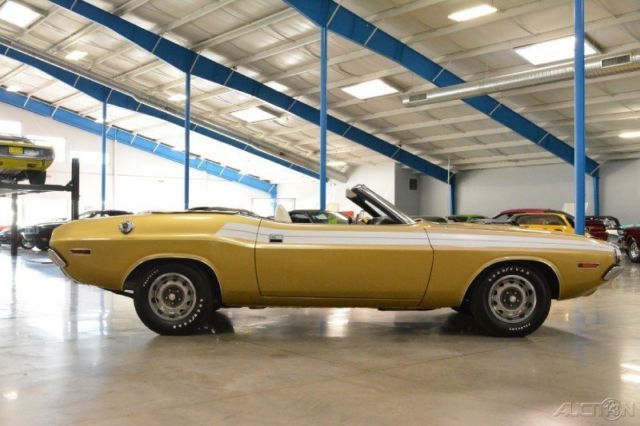 1971 Dodge Challenger - photo 2