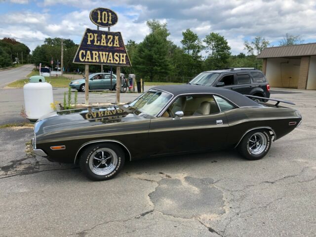 1971 Dodge Challenger - photo 2