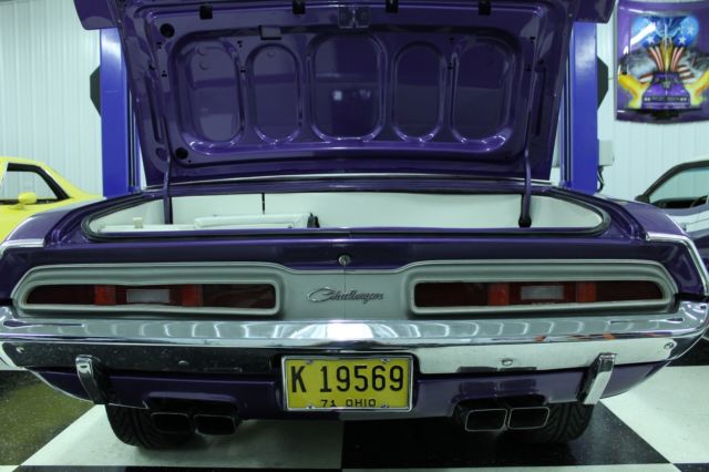 1971 Dodge Challenger - photo 8