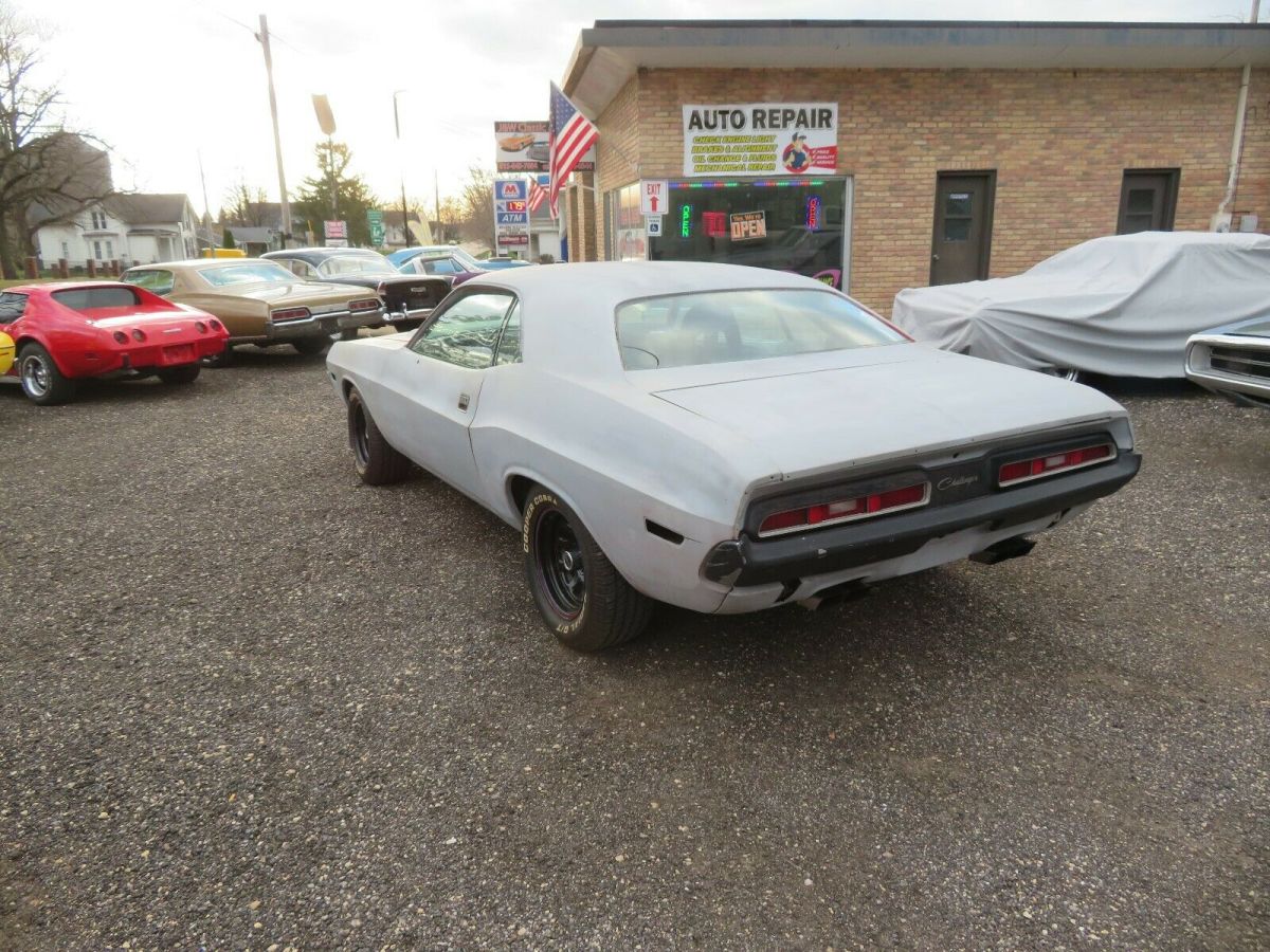 1971 Dodge Challenger - photo 3