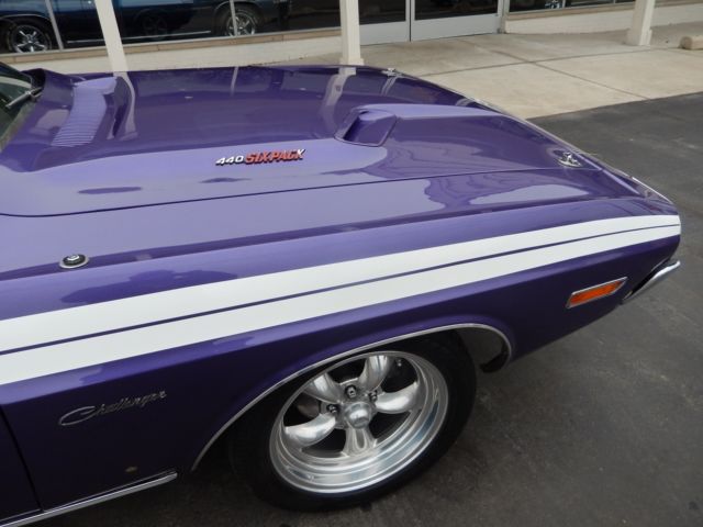 1971 Dodge Challenger - photo 2