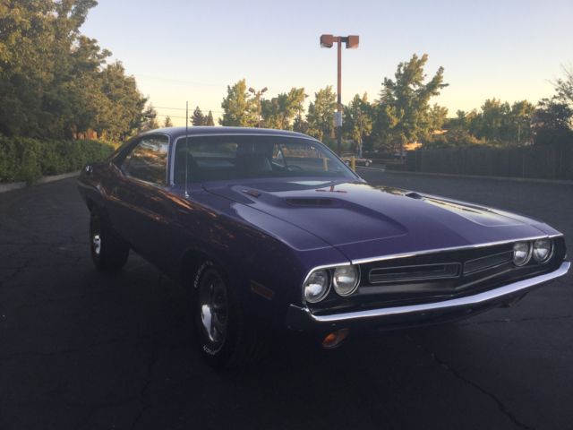 1971 Dodge Challenger - photo 2