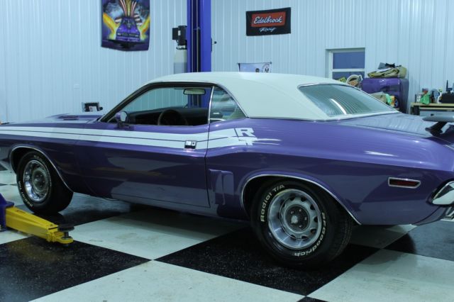 1971 Dodge Challenger R/T - photo 8