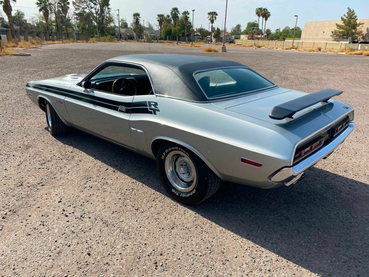 1971 Dodge Challenger R/T 440-6 - photo 4