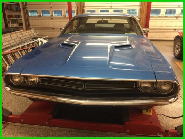 1971 Dodge Challenger R/T Mopar 440ci 6 Pack Gas Engine 4 Speed Pistol Grip RWD 1971 Dodge Challenger