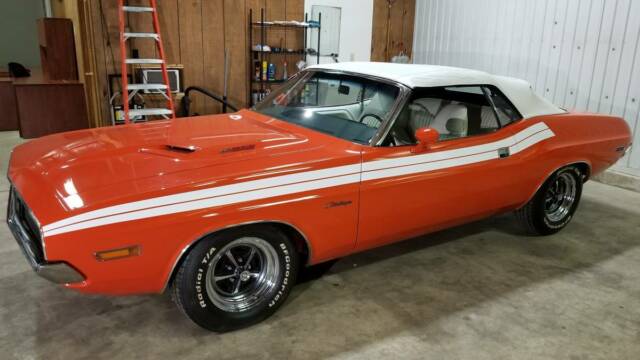 1970 Dodge Challenger - photo 2