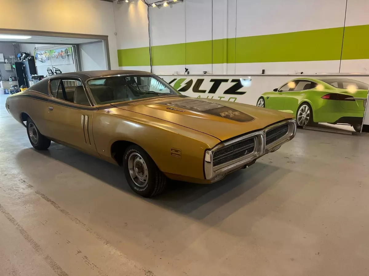 1971 Dodge Charger RT 440 375hp E Code Matching numbers, ORIGINAL TIME CAPSULE 1971 Dodge Charger R/T