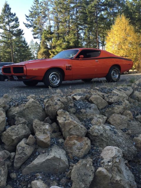 1971 Dodge Charger RT 440 60k Rotisserie Restoration 300 miles 1972 Dodge Charger
