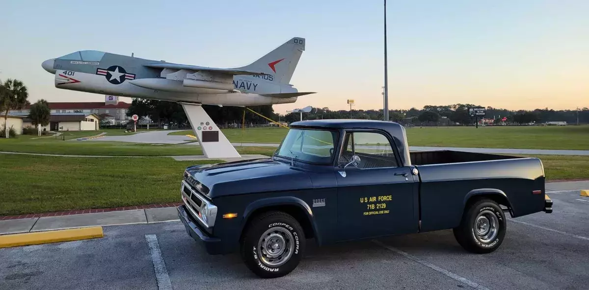 1971 dodge d100 pickup truck 1971 Dodge 1/2 Ton Pickup
