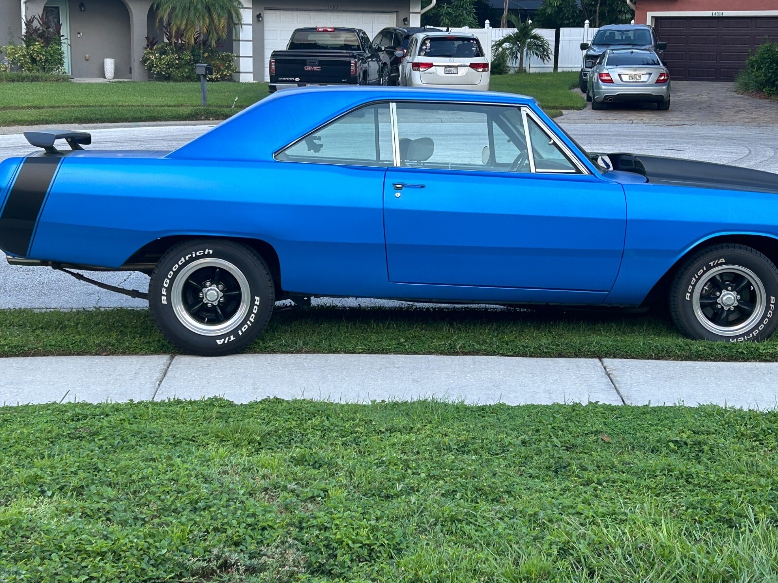 1971 Dodge Dart Swinger - photo 2