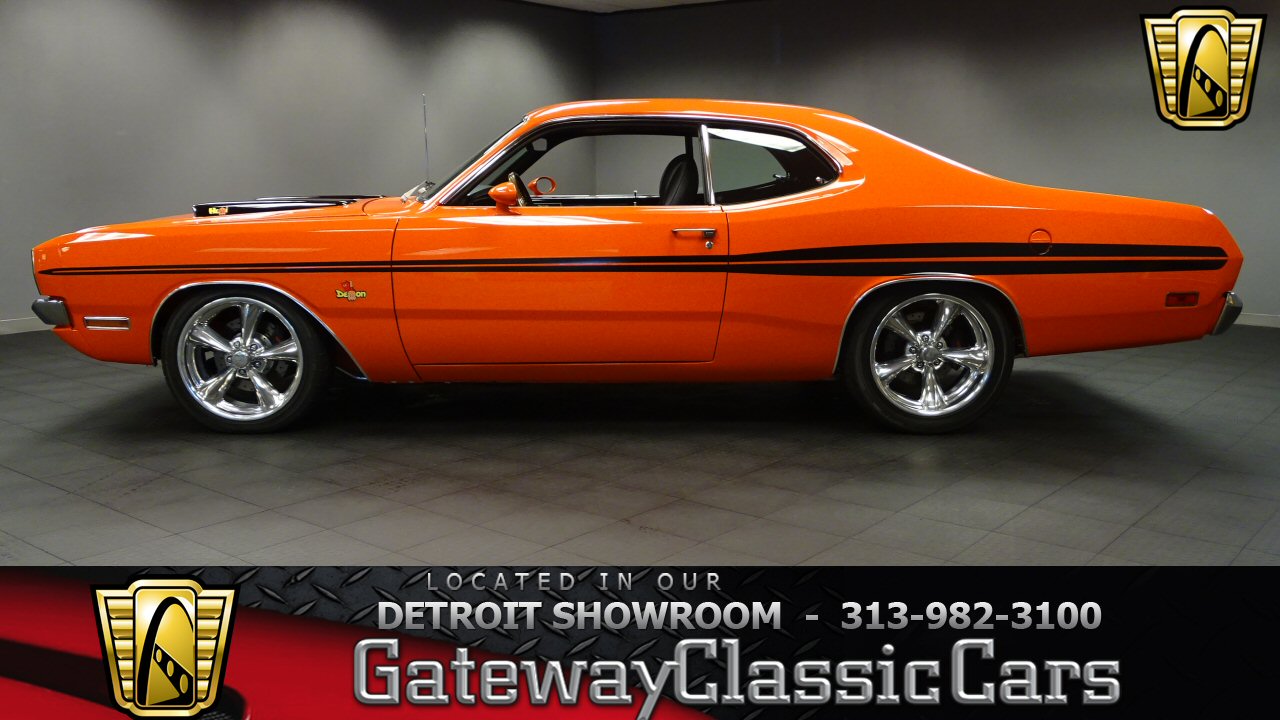 1971 Dodge Dart Demon 300 Miles Hemi Orange Coupe 6.1L Hemi V8 727 Torque-Flight 1971 Dodge Dart Demon