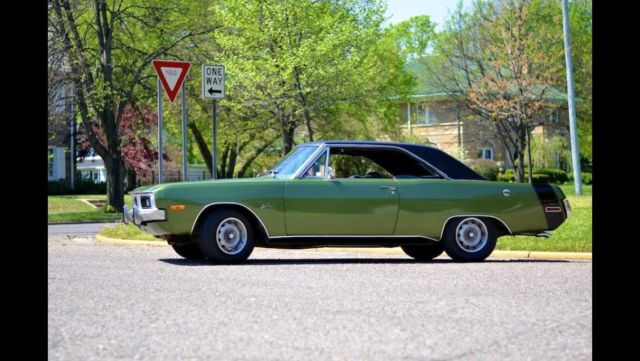1971 Dodge Dart Swinger Hardtop 2-Door 5.2L 1971 Dodge Dart
