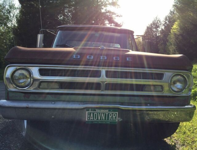 1971 Dodge D/W Series Adventurer Camper Special