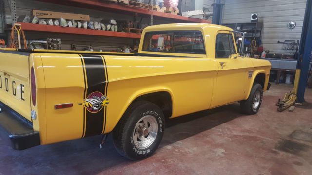 1971 Dodge Power Wagon - photo 2