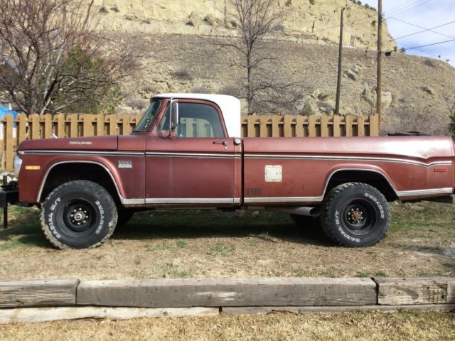 1971 DODGE POWER WAGON W 250 4X4 4 SPEED 1971 Dodge Power Wagon