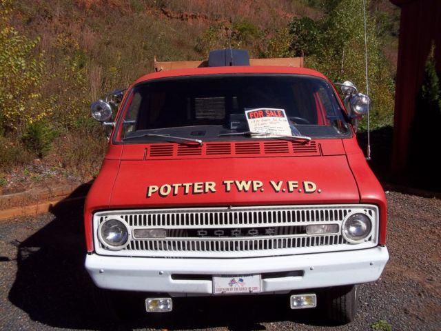 1971 Dodge B300 Van Tradesman - photo 3