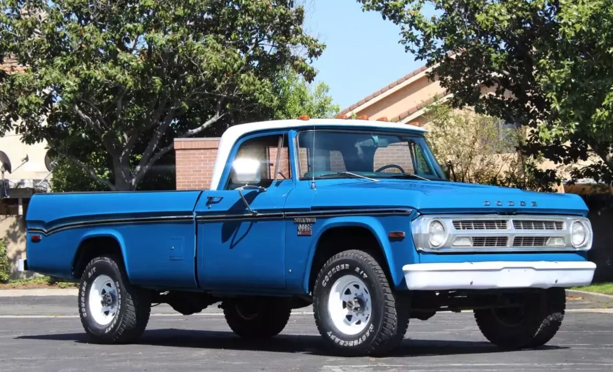 1971 DODGE W200 BIG BLOCK 4X4 MANUAL TRANS GRANNY LOW 4 SPEED POWER WAGON 1971 Dodge Power Wagon W200 4X4 383 4 SPEED MANUAL