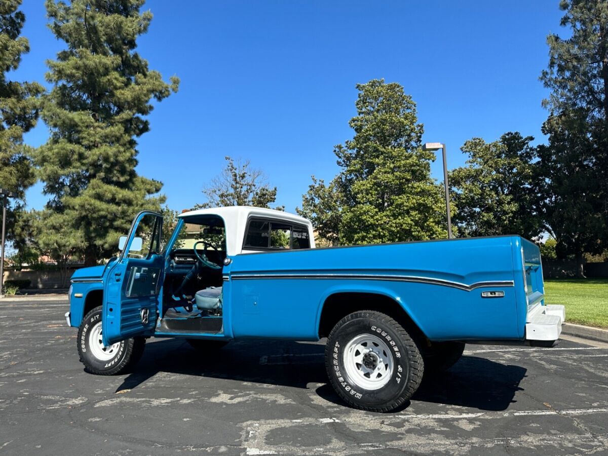 1971 Dodge Power Wagon W200 4X4 383 4 SPEED MANUAL - photo 11