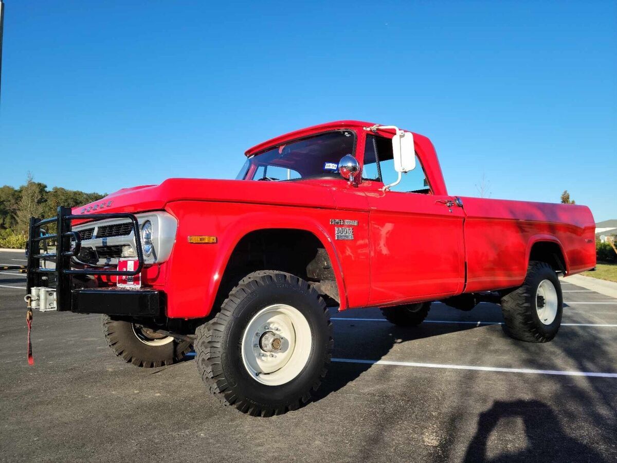 1971 Dodge Power Wagon - photo 3