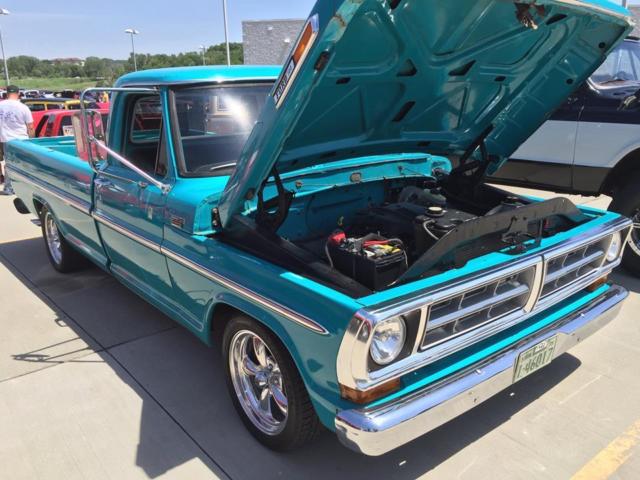 1971 f100 4.6 Crown Vic swap lowered 1971 Ford F-100
