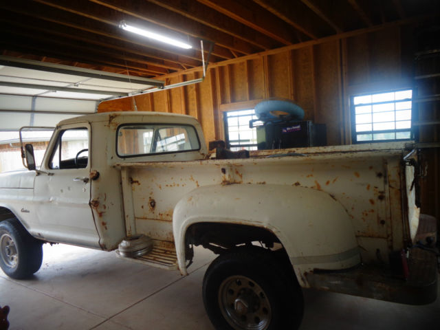 1971 Ford F-250 base - photo 2