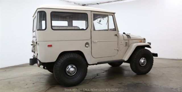 1971 Toyota Land Cruiser FJ40 - photo 5