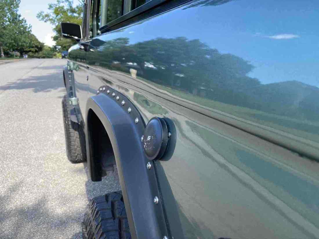 1971 Ford Bronco Premium - photo 11