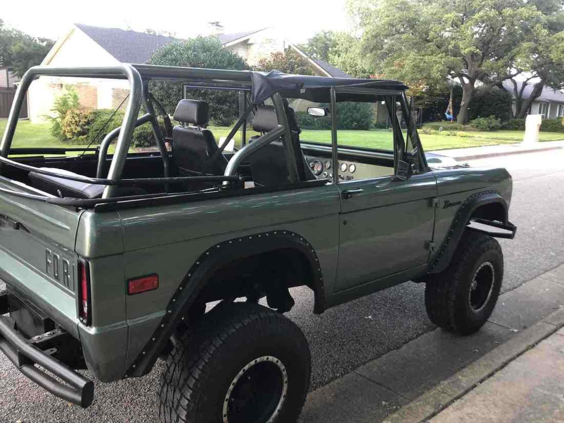 1971 Ford Bronco Premium - photo 6
