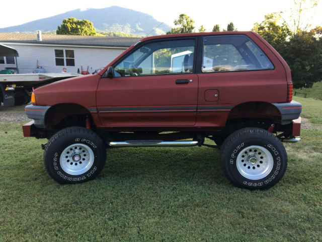 1971 Ford Bronco With Festiva Body and 1960's Mustang Motor 4x4 3-speed Manual 1971 Ford Bronco Festiva