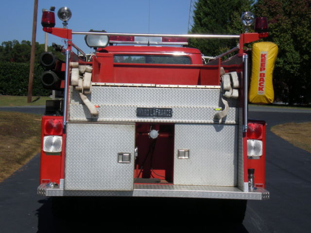 1971 Ford C750 Ward LaFrance Fire Truck - photo 4