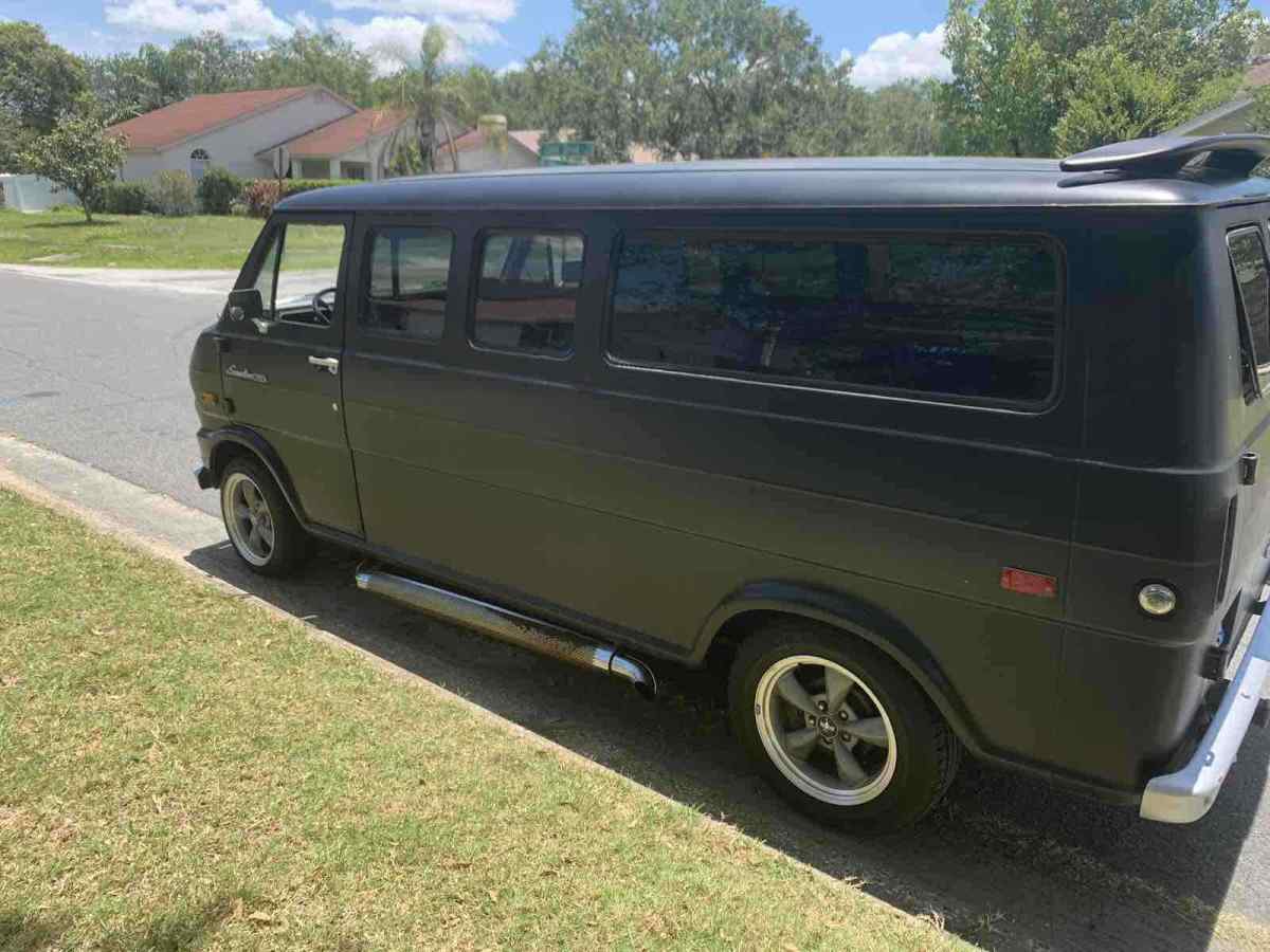 1971 Ford Econoline supervan 100 - photo 4