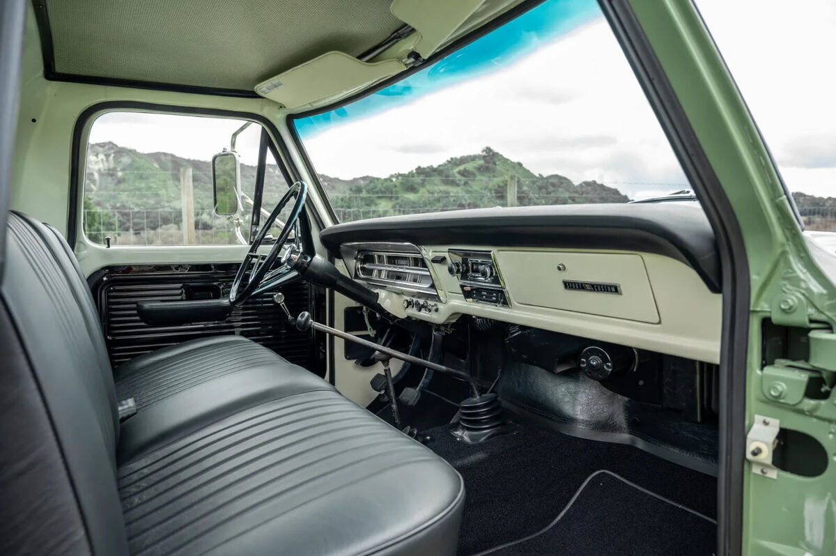 1971 Ford F-250 - photo 11