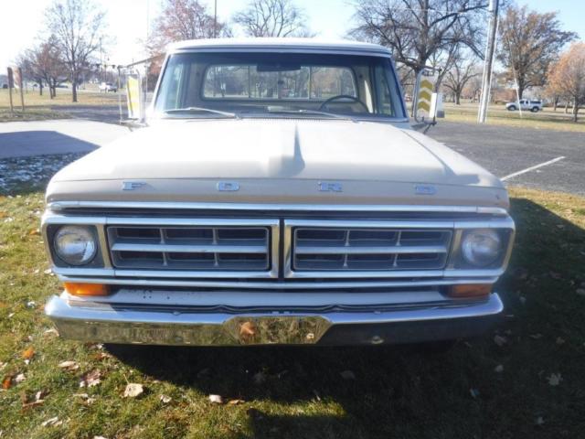 1971 Ford F-250 Camper Special XLT Package - photo 5