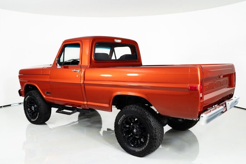 1971 Ford F-100 4x4 Resto-Mod - photo 10