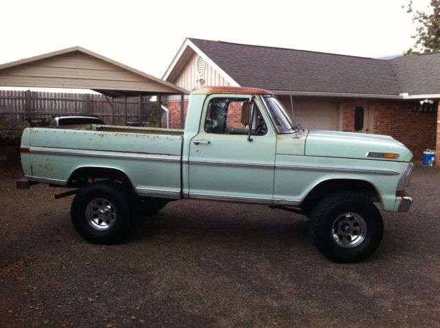 1971 Ford F100 4X4 Sport Custom _ Shortbed / Original California vehicle 1971 Ford F-100 Sport Custom