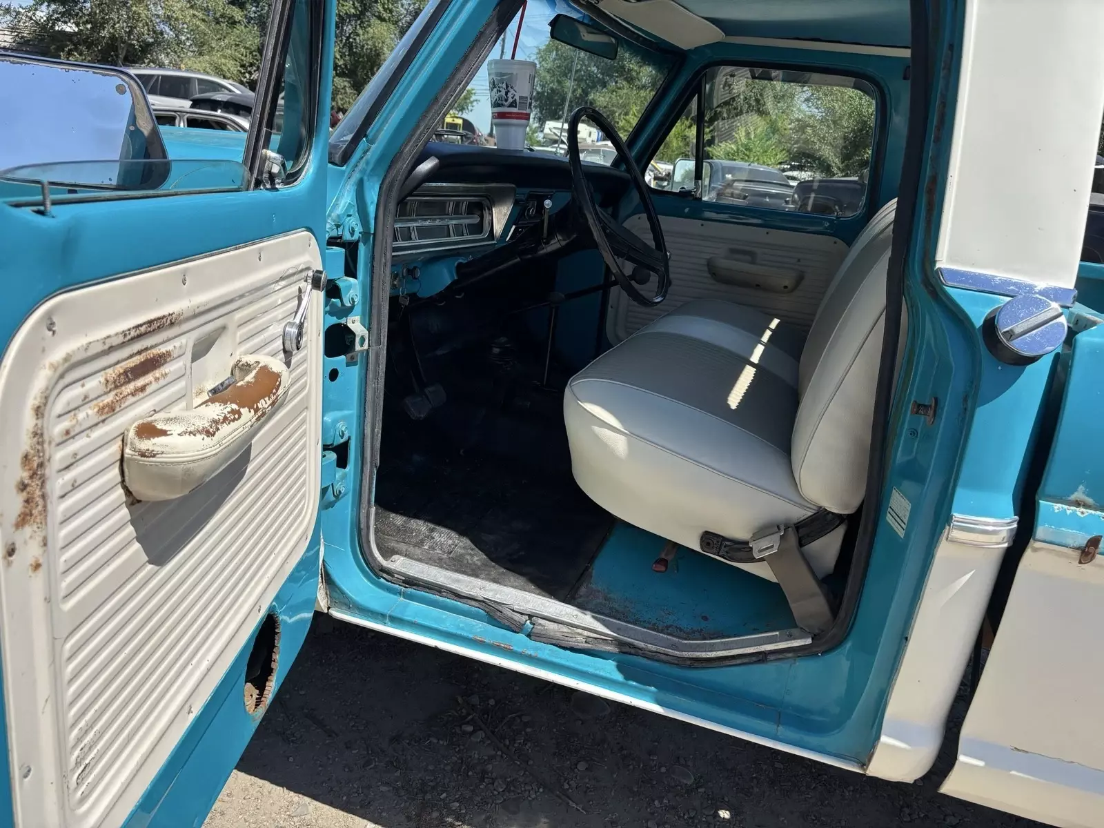 1971 Ford F100 Custom Cab - photo 2