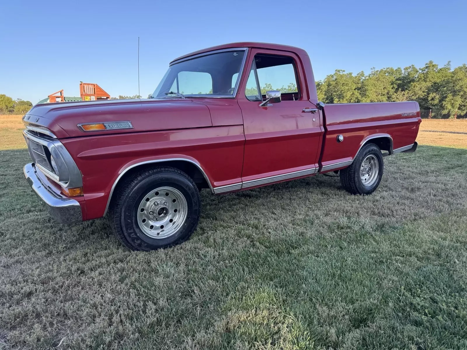 1971 Ford F100 Pickup Red sport custom 1971 Ford F100 sport custom