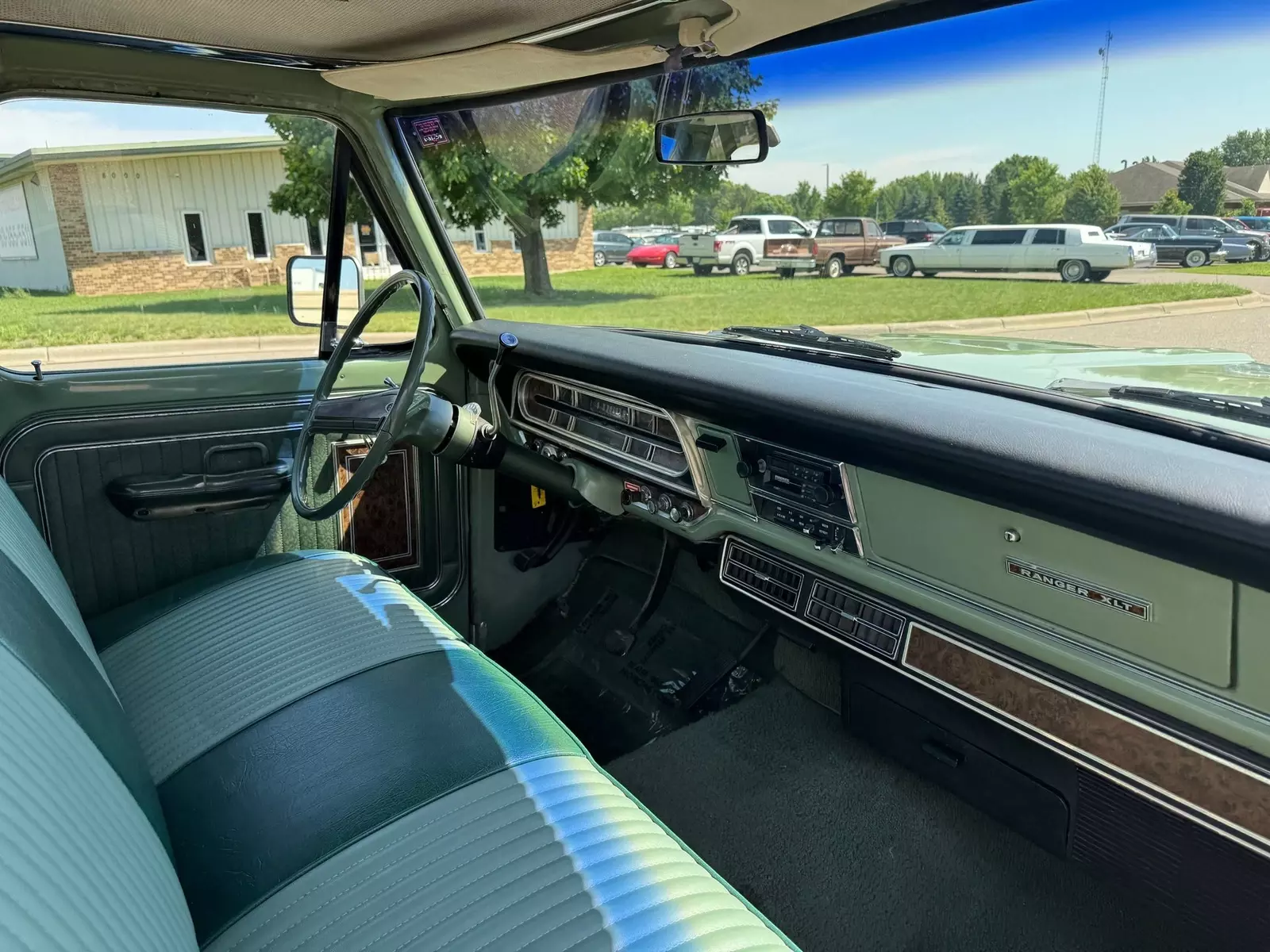 1971 Ford F250 Camper Special - photo 12