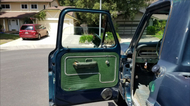 1971 Ford F-250 SPORT CUSTOM GRANDPA'S ORIGINAL CALIFORNIA TRUCK - photo 8